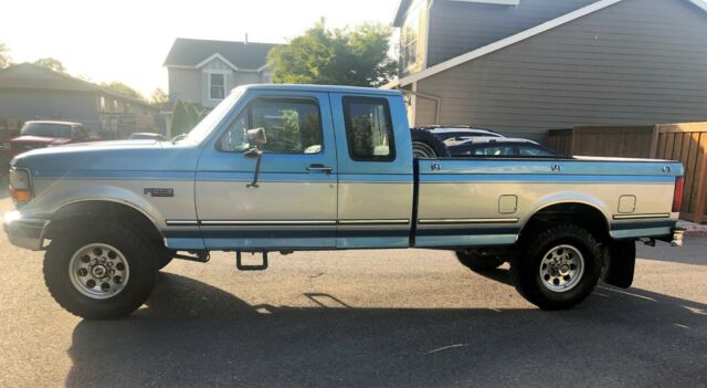 1993 Blue Ford F-250 Extended Cab Pickup