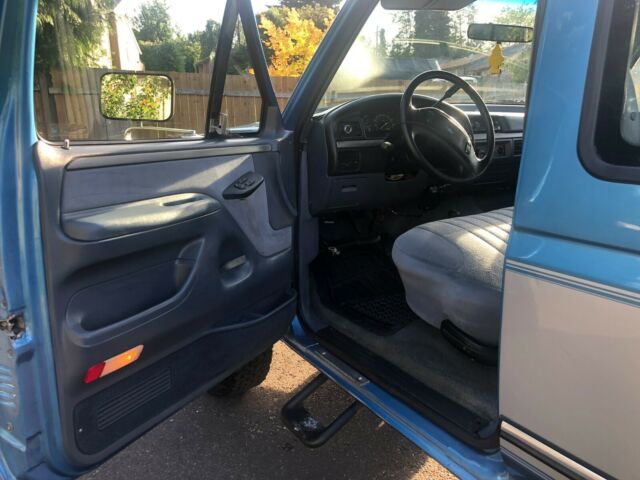 1993 Blue Ford F-250 Extended Cab Pickup