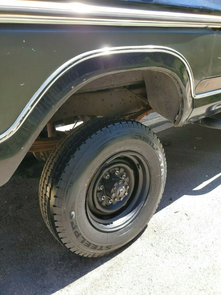 1977 Black Ford F-250 Standard Cab Pickup