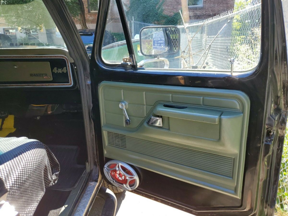 1977 Black Ford F-250 Standard Cab Pickup