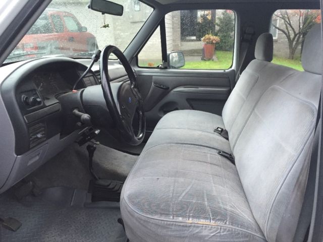 1994 White Ford F-350 Crew Cab Pickup