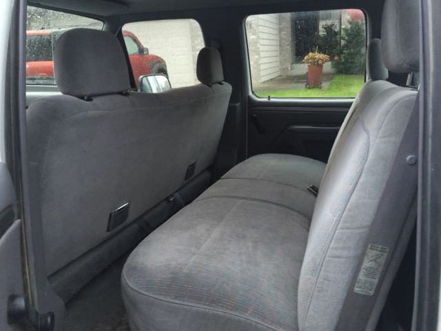 1994 White Ford F-350 Crew Cab Pickup