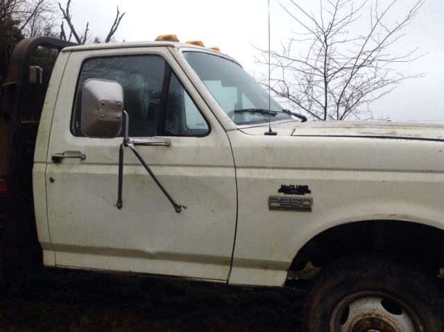 1989 Ford F-350 Deweze hay bed