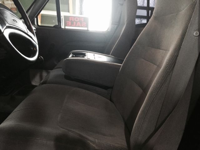 1994 Red/white Ford F-350 Cab & Chassis