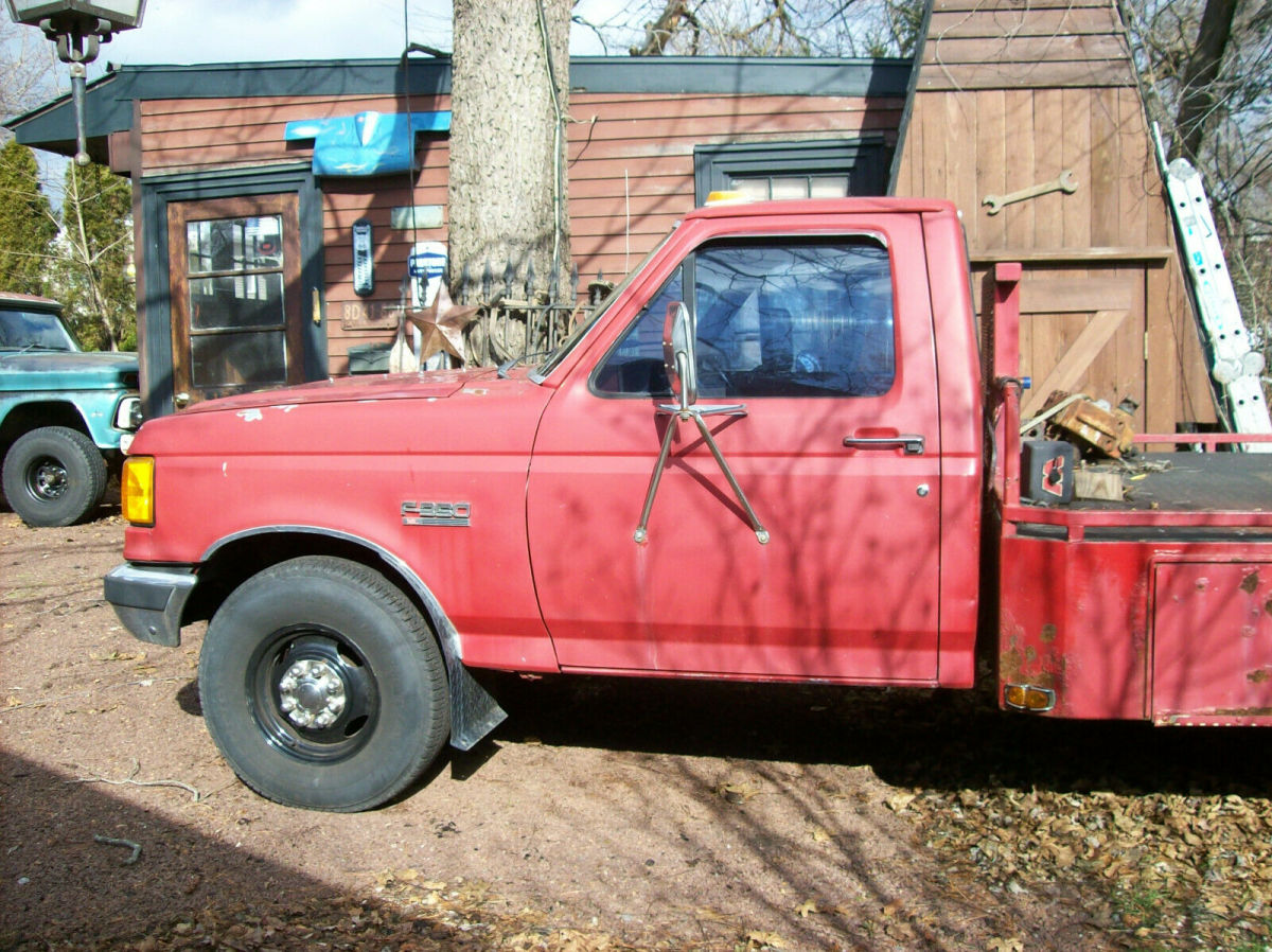 1988 Red Ford F-350 Cab & Chassis