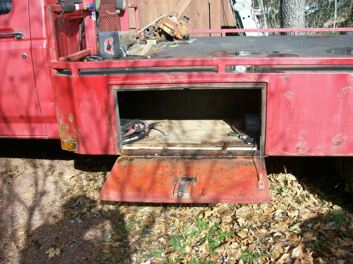 1988 Red Ford F-350 Cab & Chassis