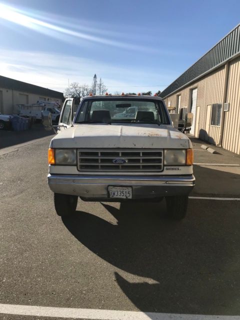 1989 White Ford F-450