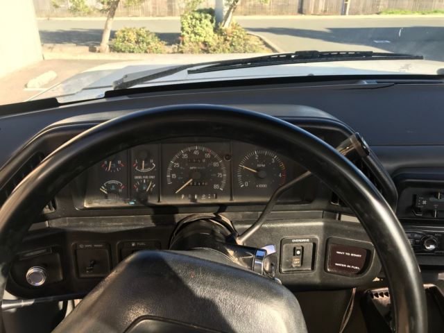 1989 White Ford F-450