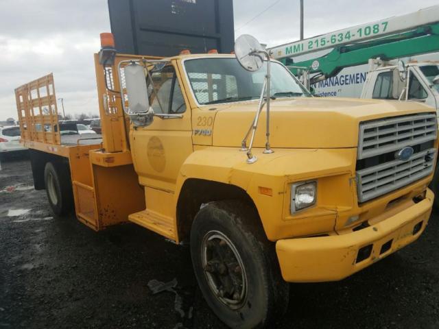 1994 Yellow Ford F-550 Cab & Chassis