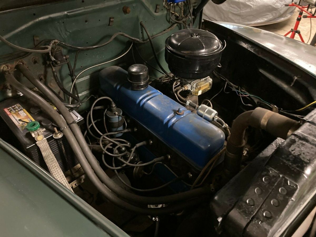 1952 Ford F-100 Standard Cab Pickup