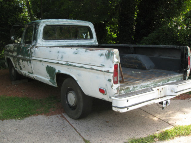 1968 Green Ford F-100
