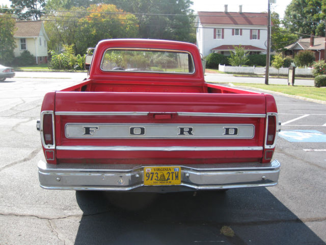 1971 Red Ford F-100