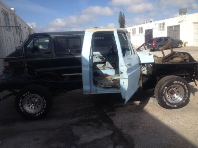 1973 Blue Ford F-100 Standard Cab Pickup