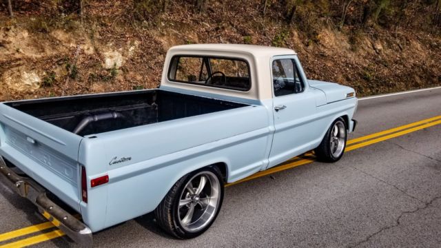 1972 Blue Ford F-100