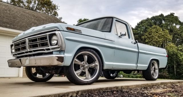 1972 Blue Ford F-100
