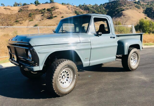 1972 Gray Ford F-100 Cab & Chassis