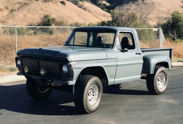1972 Gray Ford F-100 Cab & Chassis