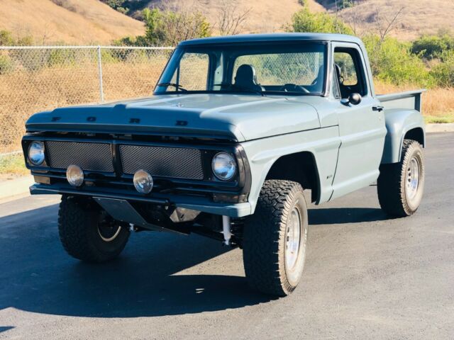 1972 Gray Ford F-100 Cab & Chassis