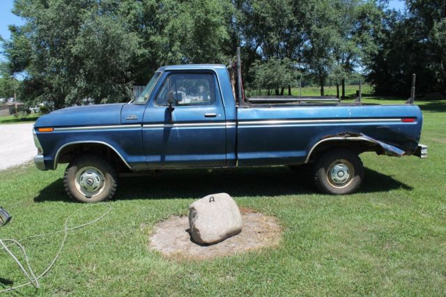 1979 Blue Ford F-150 Standard Cab Pickup