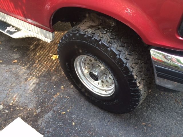 1992 Red Ford F-150 Crew Cab Pickup