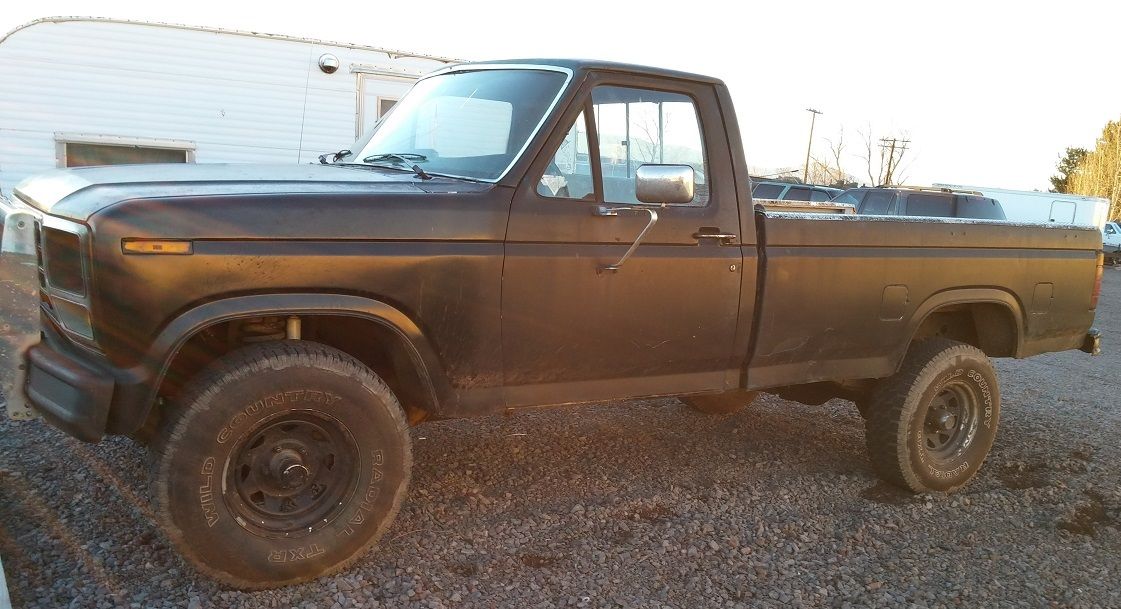 1981 Ford F-150 Standard Cab Pickup