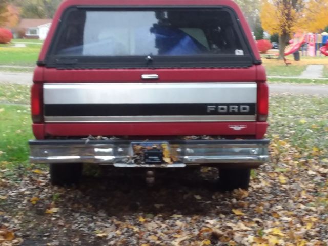 1993 Red Ford F-150 Standard Cab Pickup