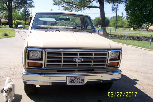 1984 Tan Ford F-150 Standard Cab Pickup
