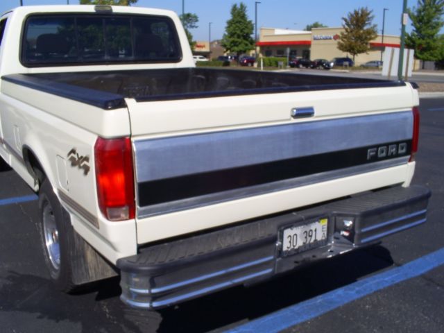 1992 White Chevrolet Other Pickups Standard Cab Pickup
