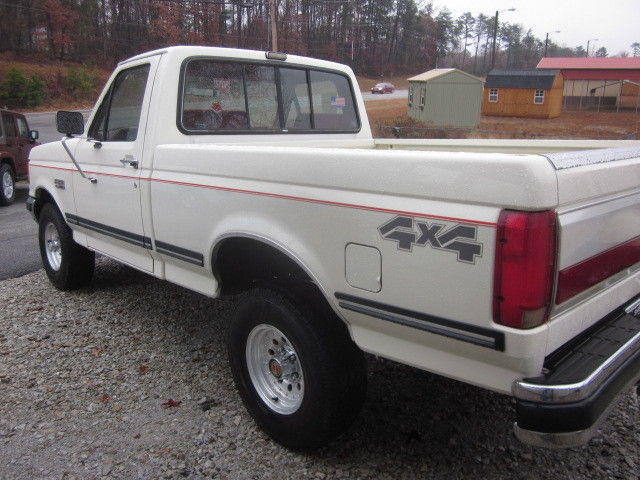 1991 white Ford F-150
