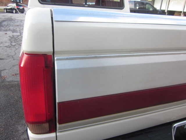 1991 white Ford F-150