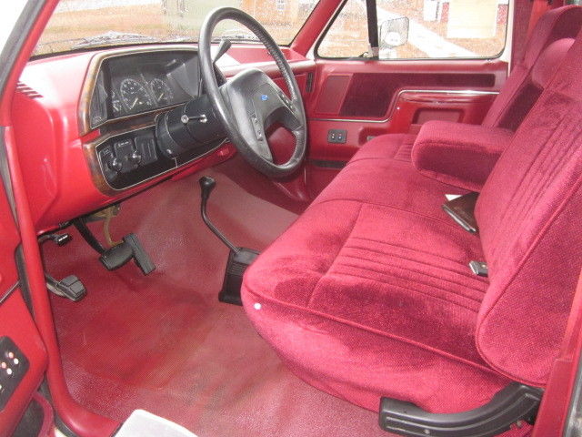 1991 white Ford F-150