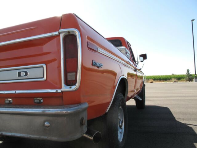 1978 Orange Ford F-250