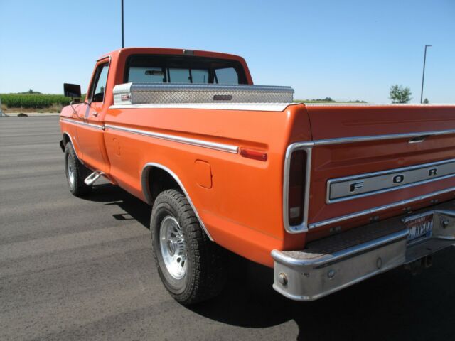 1978 Orange Ford F-250