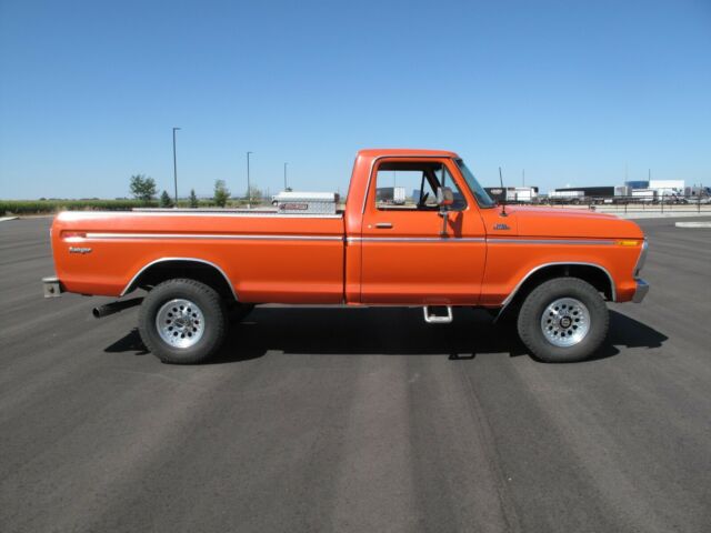 1978 Orange Ford F-250