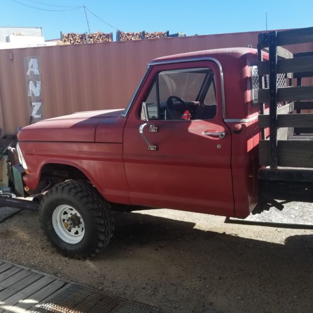 1972 Red Ford F-250 Cab & Chassis