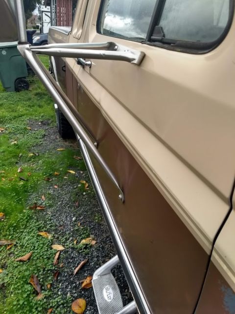1986 two tone light and dark brown Ford F-250 Extended Cab Pickup