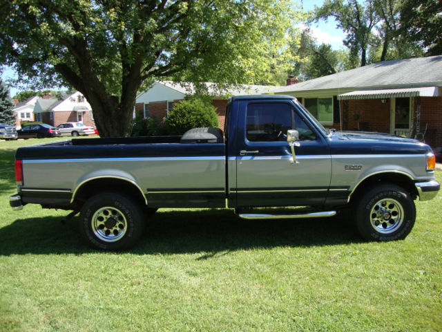1989 Blue Ford F-250