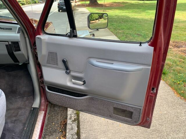 1988 Burgundy Ford F-250 Standard Cab Pickup