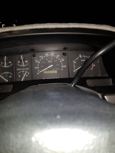 1992 White Ford F-250 Standard Cab Pickup