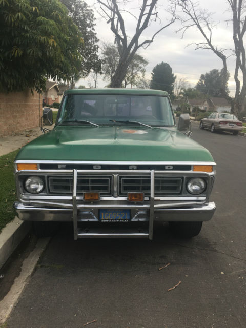 1977 Green & White Ford F-250 Extended Cab Pickup