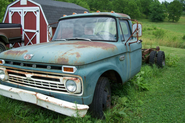 1966 Green Ford F-350 Cab & Chassis