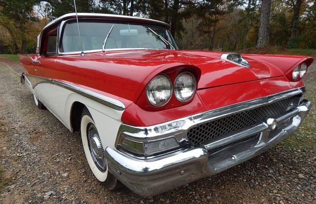 1958 Ford Fairlane