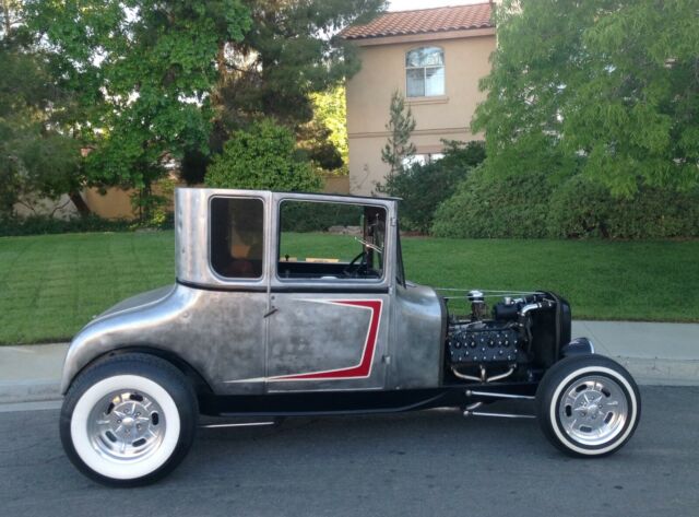 1926 Silver Ford 5 window coupe Coupe