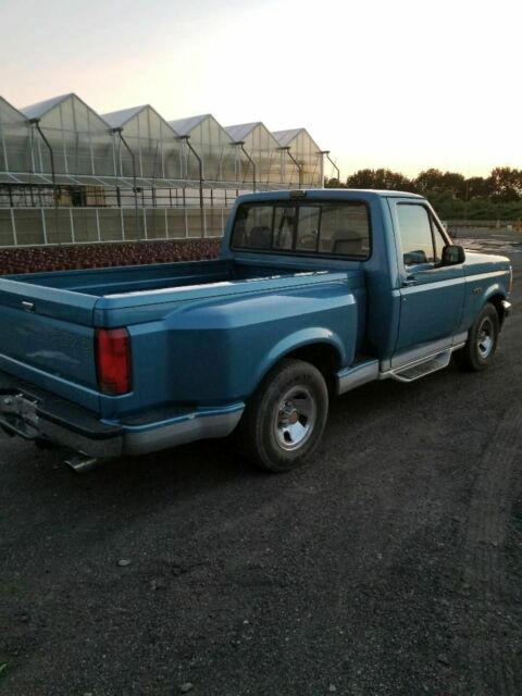 1993 Red Ford F-150