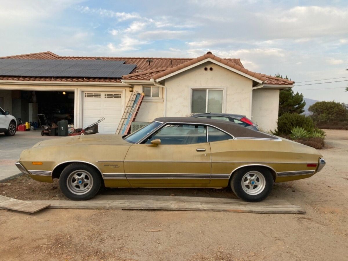 1972 Gold Ford Torino Coupe