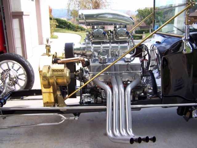1923 Black Ford Model T roadster