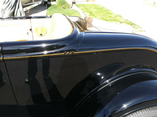 1932 Black Ford Roadster