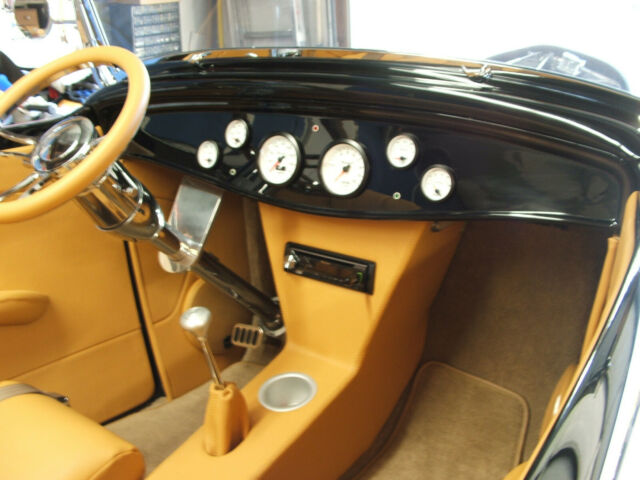 1932 Black Ford Roadster