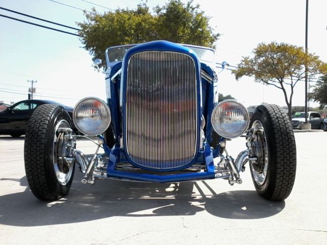 1932 Blue Ford roadster Hot Rod Convertible