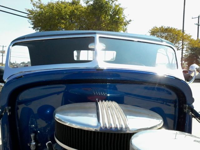 1932 Blue Ford roadster Hot Rod Convertible